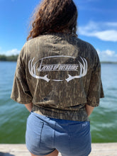 Load image into Gallery viewer, Horns Short Sleeve Pocket Tee in Bottomland Camo