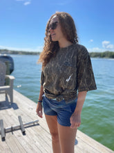 Load image into Gallery viewer, Horns Short Sleeve Pocket Tee in Bottomland Camo