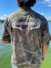 Load image into Gallery viewer, Horns Short Sleeve Pocket Tee in Mossy Oak DNA Camo